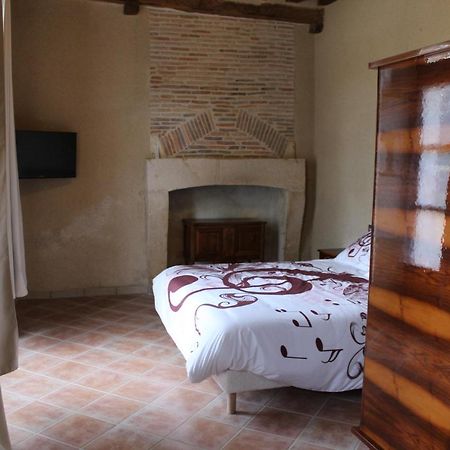 Domaine De La Touche Mosnay Bed and Breakfast Buitenkant foto